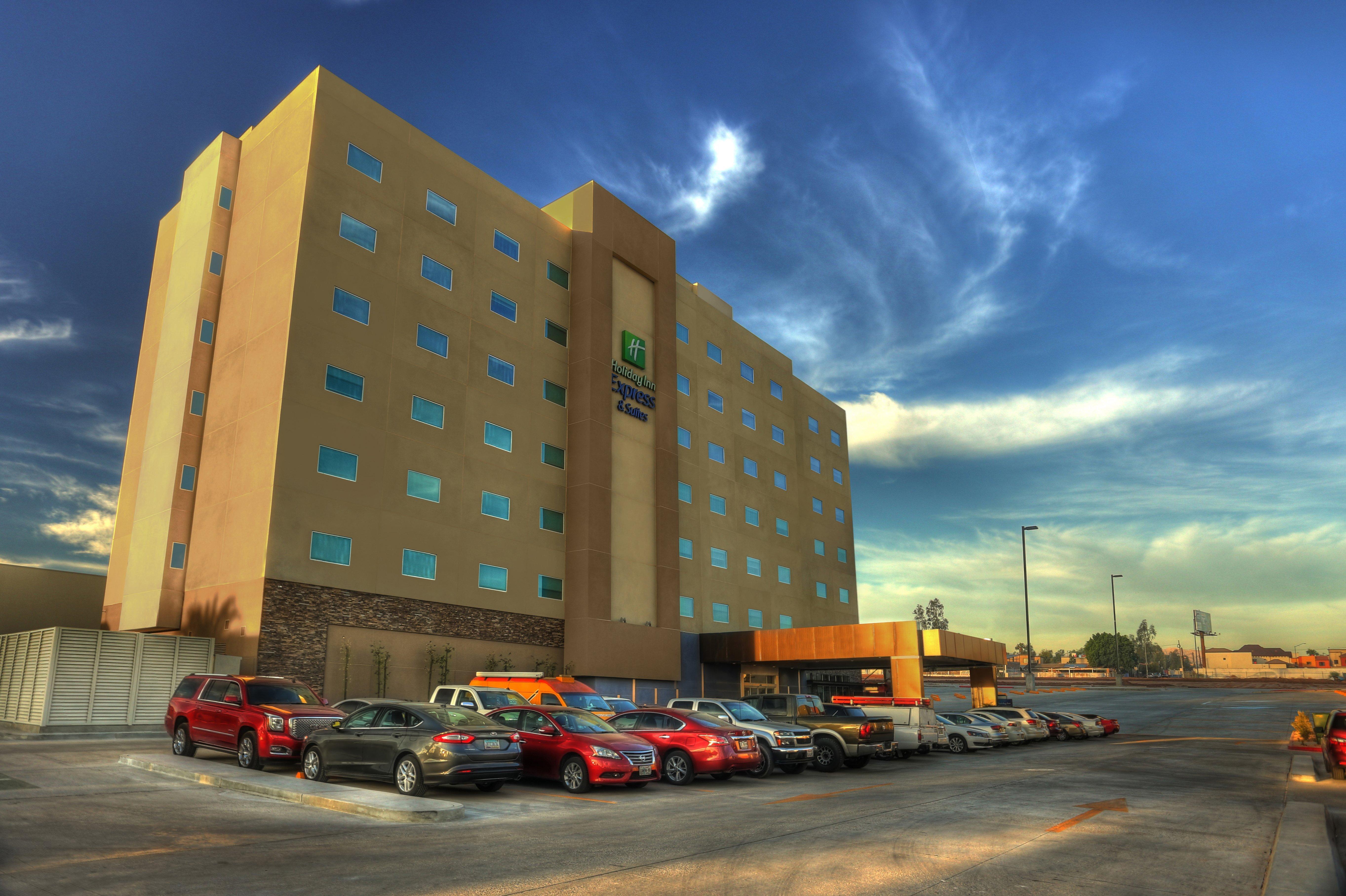 Holiday Inn Express & Suites Mexicali, An Ihg Hotel Dış mekan fotoğraf